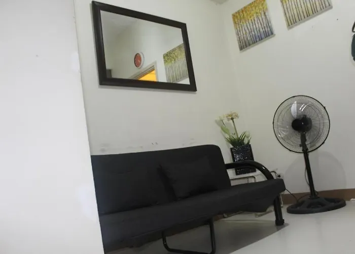 Chateau Elysee A7 Near Airport And Sm Mall Apartamento